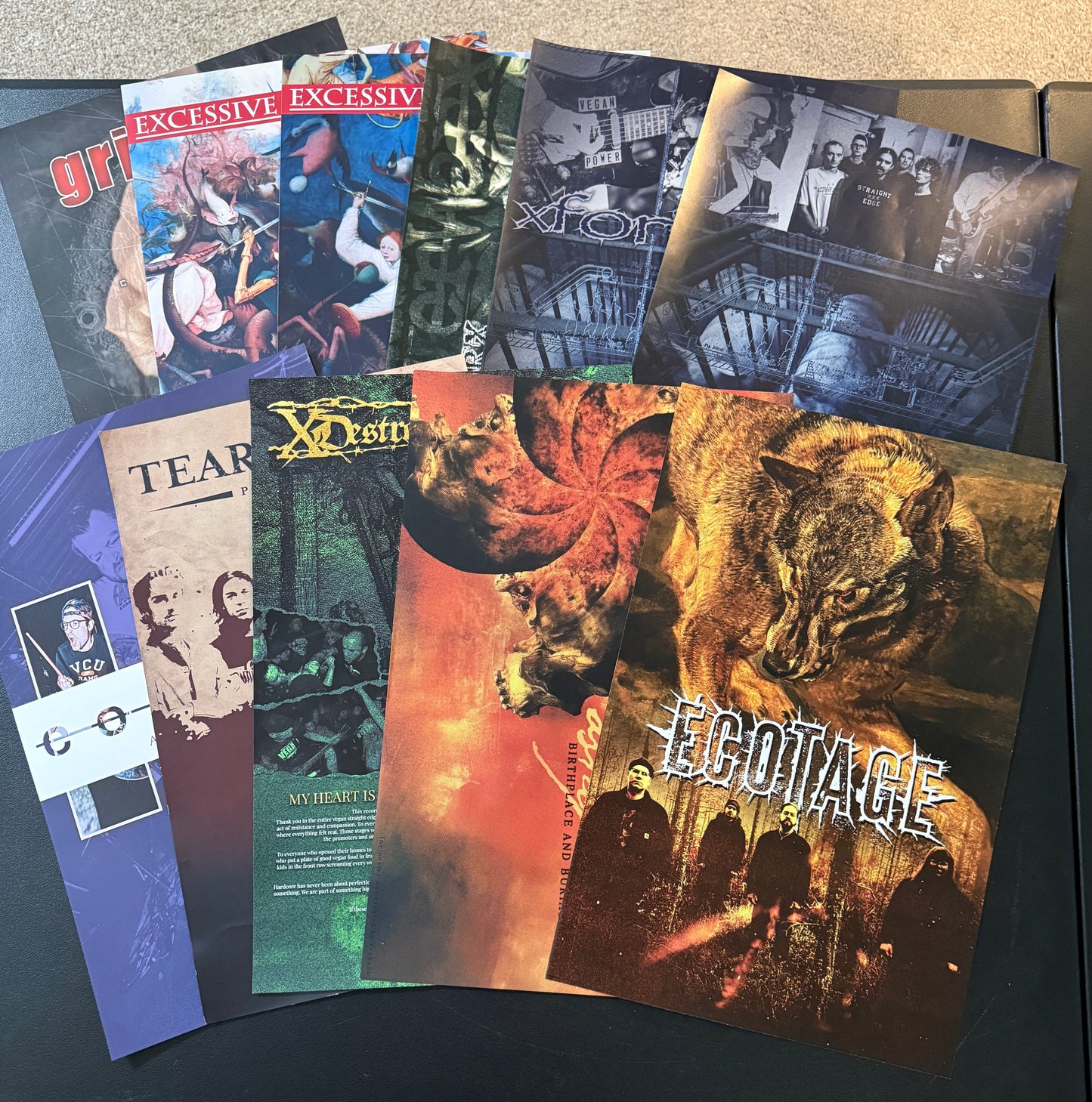 Poster set